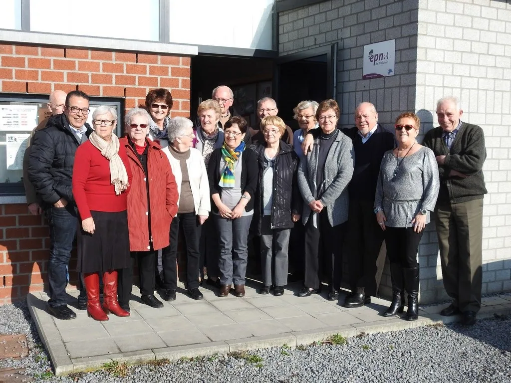 Photo de groupe de la formation Inclusion Numérique des Seniors - Groupe Z2017 à l’EPN de Seilles